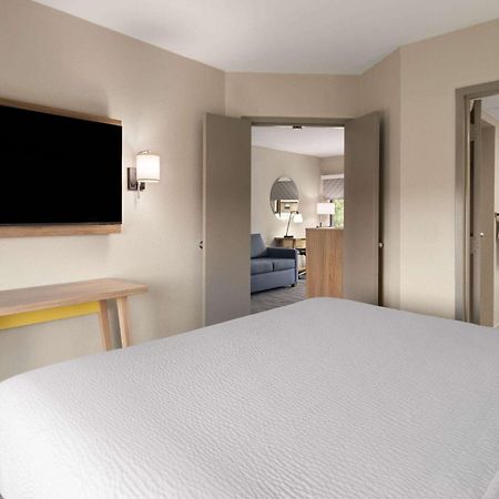 Days Inn By Wyndham Weldon Roanoke Rapids Bagian luar foto