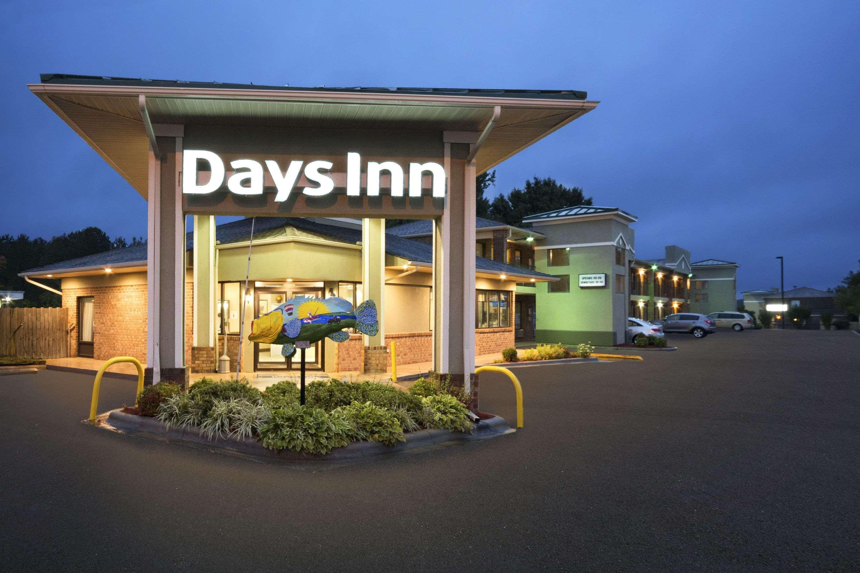 Days Inn By Wyndham Weldon Roanoke Rapids Bagian luar foto
