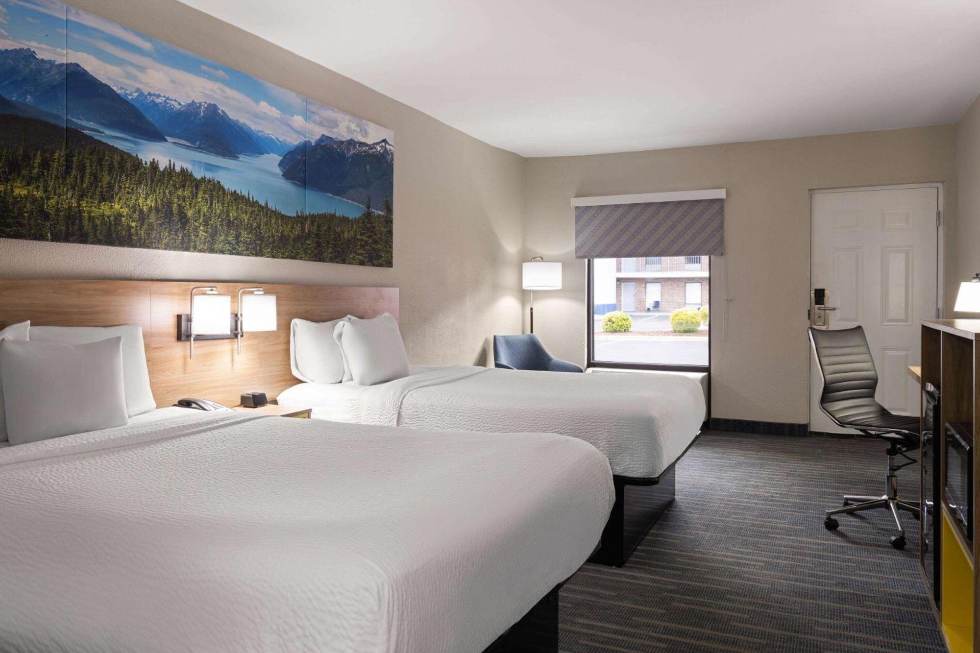 Days Inn By Wyndham Weldon Roanoke Rapids Bagian luar foto